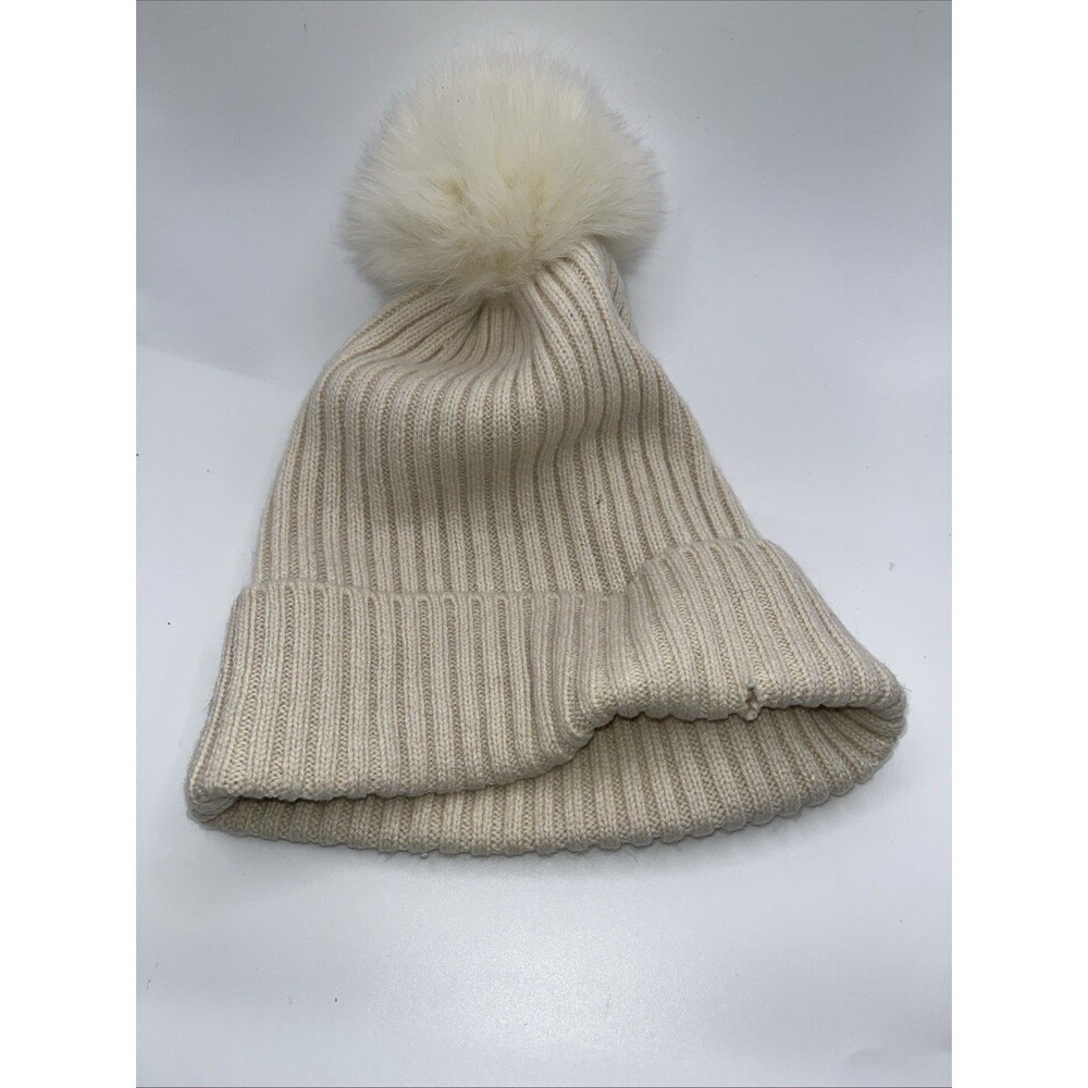 White Cashmere Beanie With Fox Fur Pompom Luxe Collection